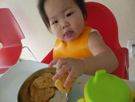 宝宝的餐桌礼仪教养一定要从小做起